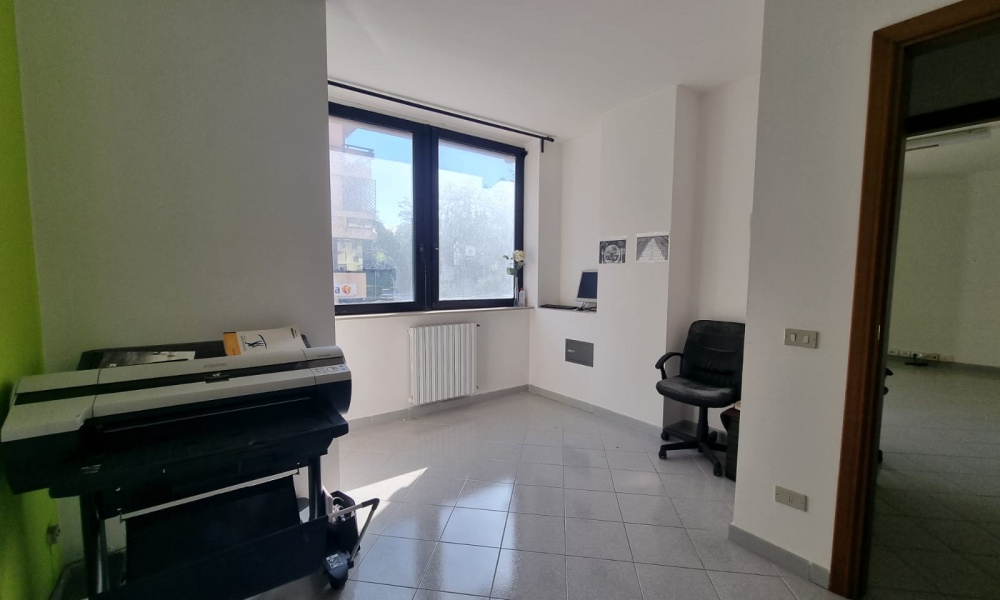 Viale dei Pentri, 86170, 6 Camere da letto Camere da letto, 6 Rooms Rooms,Appartamento,In Vendita,Viale dei Pentri,1,1424