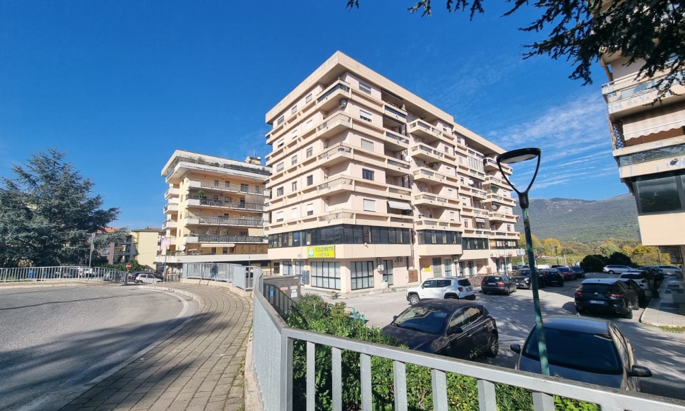 Viale dei Pentri, 86170, 6 Camere da letto Camere da letto, 6 Rooms Rooms,Appartamento,In Vendita,Viale dei Pentri,1,1424