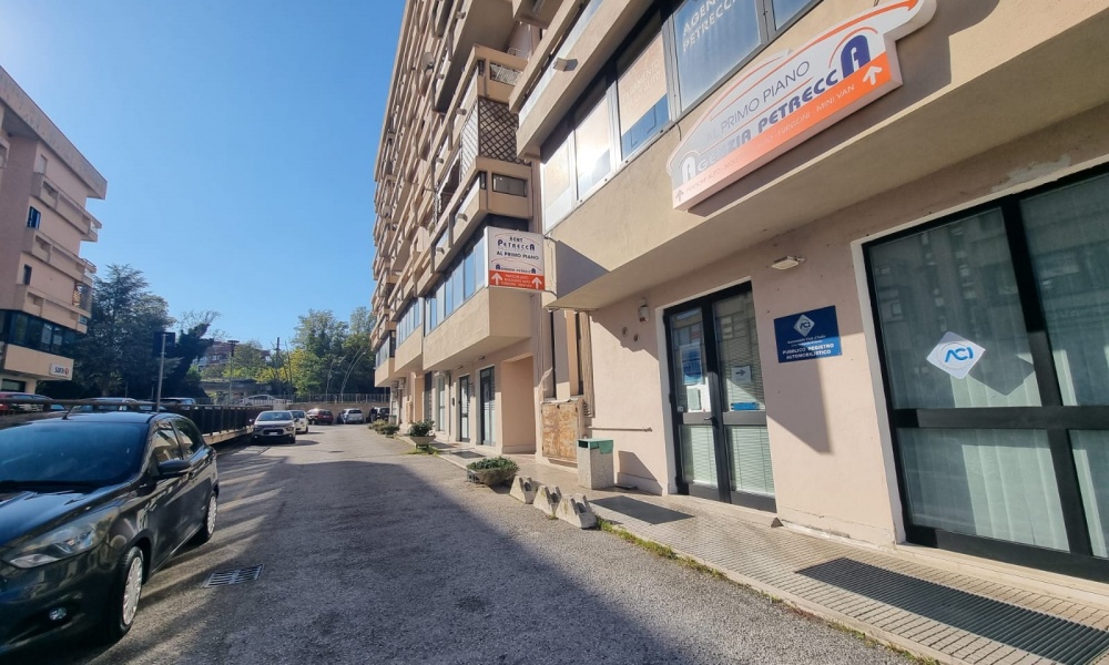 Viale dei Pentri, 86170, 6 Camere da letto Camere da letto, 6 Rooms Rooms,Appartamento,In Vendita,Viale dei Pentri,1,1424