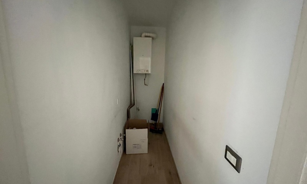 4 Rooms Rooms,Appartamento,In Vendita,1425